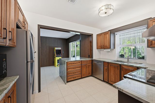 8611 NW 29th Drive, Coral Springs, FL 33065