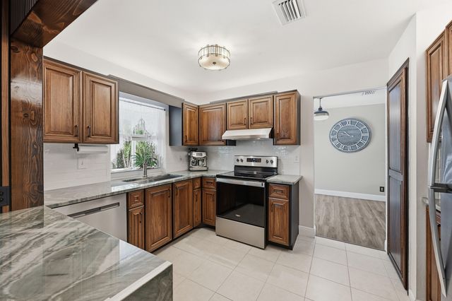 8611 NW 29th Drive, Coral Springs, FL 33065