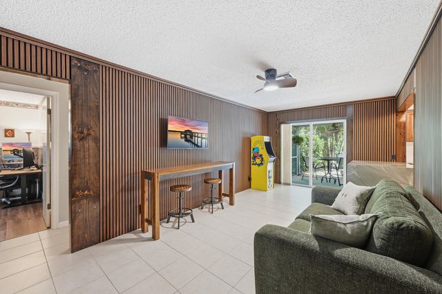 8611 NW 29th Drive, Coral Springs, FL 33065