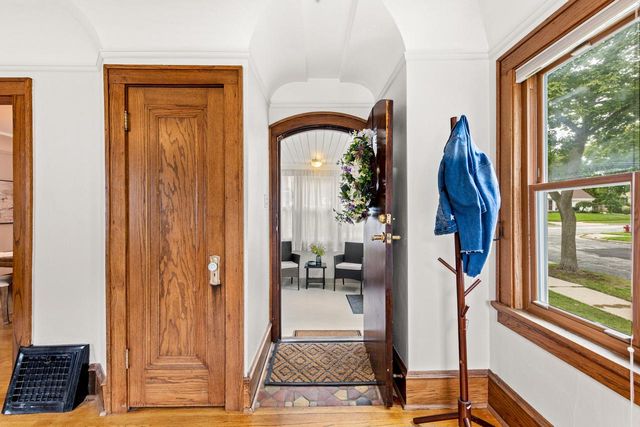 4505 S Jasper AVENUE, Milwaukee, WI 53207