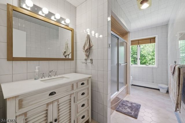35 Milton Rd, Sparta Twp., NJ 07871