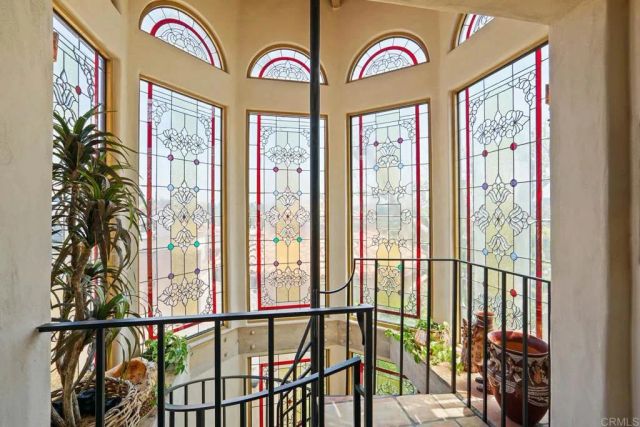 4652 Resmar Road, La Mesa, CA 91941