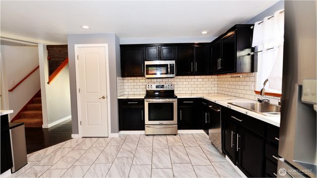 8115 77th Avenue NE, Marysville, WA 98270