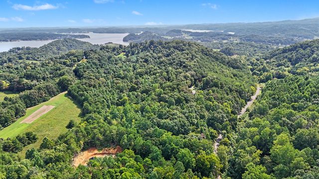 1570 Sandy Ridge Rd, Dandridge, TN 37725