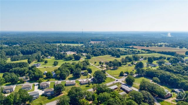 540 Sunset Avenue, Comer, GA 30629