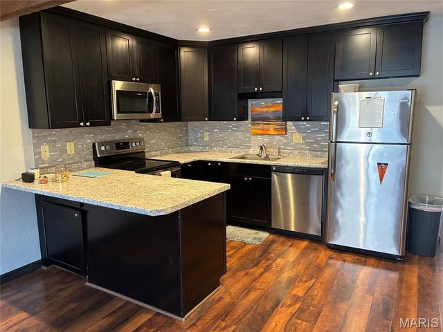 405 Ponderosa Avenue 4, O'fallon, IL 62269