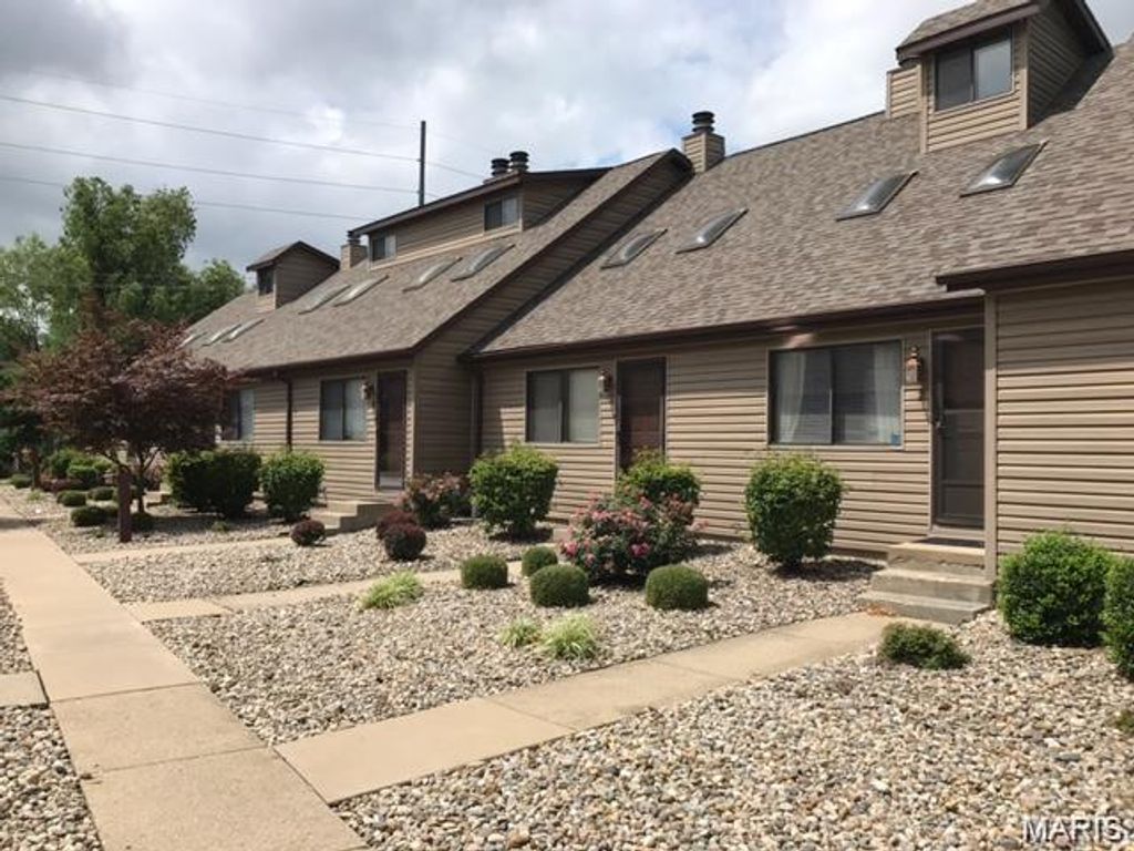 405 Ponderosa Avenue 4, O'fallon, IL 62269