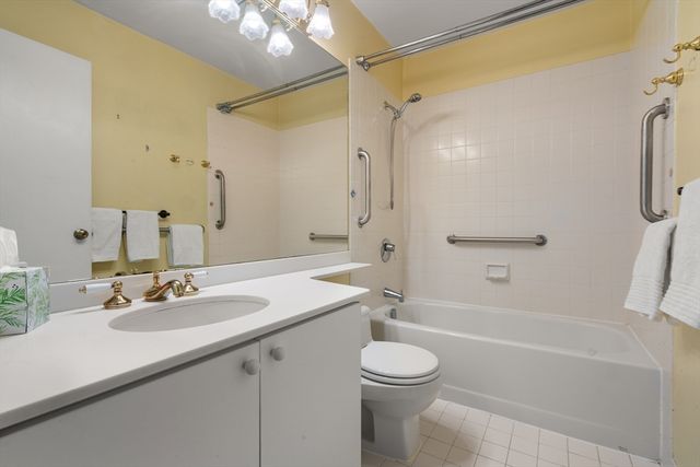 1241-1255 Adams Street F507, Boston, MA 02124