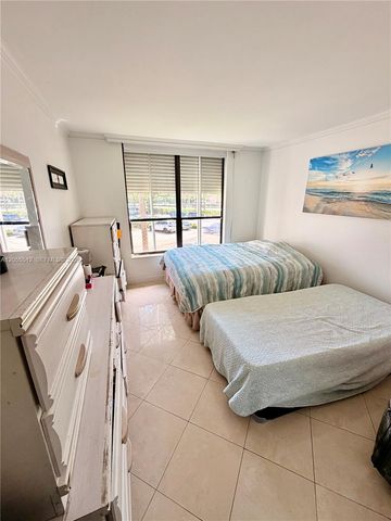6301 N University Drive 217, Tamarac, FL 33321