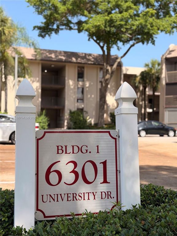 6301 N University Drive 217, Tamarac, FL 33321
