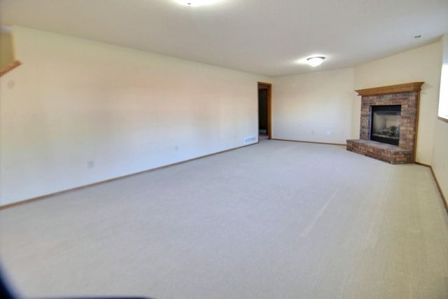 10914 W Lantana St, Wichita, KS 67205