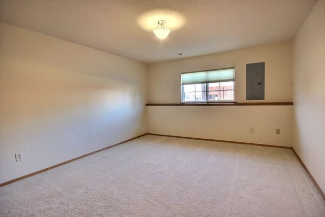 10914 W Lantana St, Wichita, KS 67205