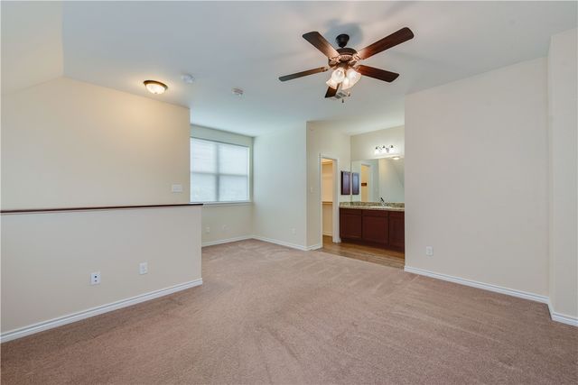 1915 Dartmouth Street 554, College Station, TX 77840