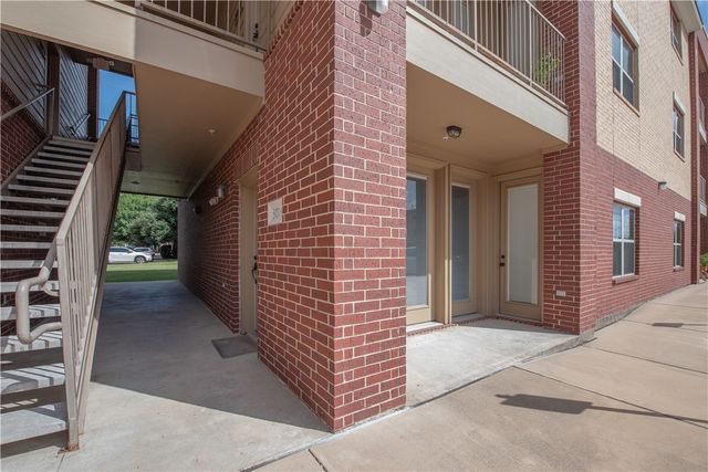1915 Dartmouth Street 554, College Station, TX 77840