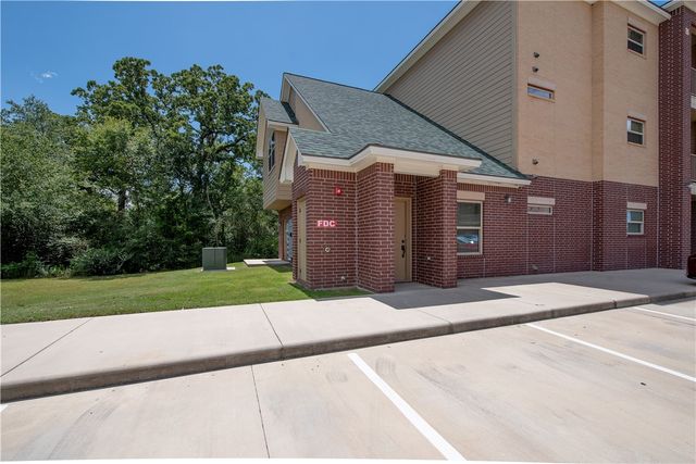 1915 Dartmouth Street 554, College Station, TX 77840