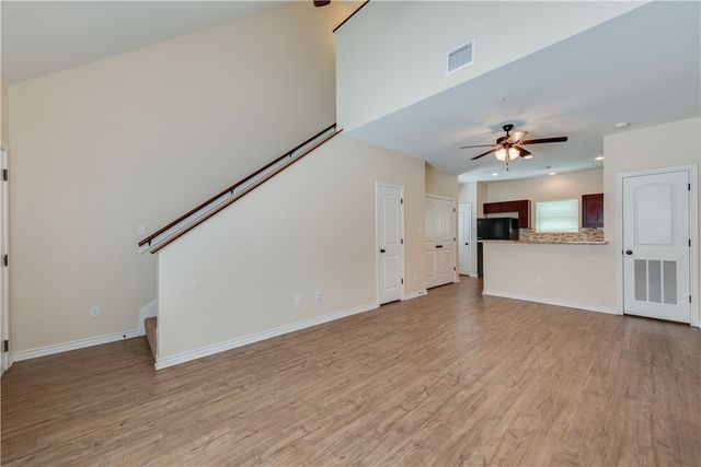 1915 Dartmouth Street 554, College Station, TX 77840