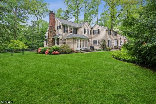 75 Countryside Dr, Berkeley Heights Twp., NJ 07901
