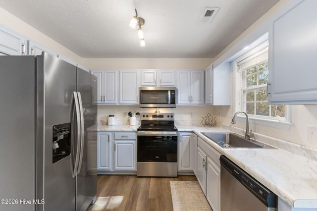 125 Belvedere Drive, Holly Ridge, NC 28445