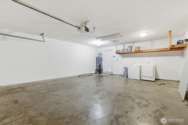 107 Mission Road, Kelso, WA 98626