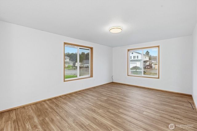 107 Mission Road, Kelso, WA 98626