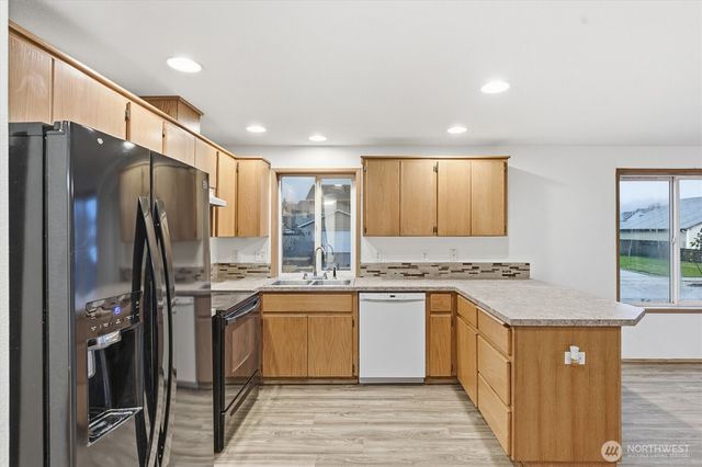 107 Mission Road, Kelso, WA 98626