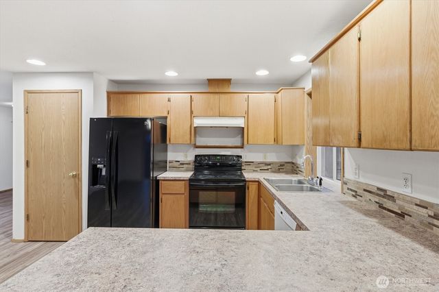 107 Mission Road, Kelso, WA 98626