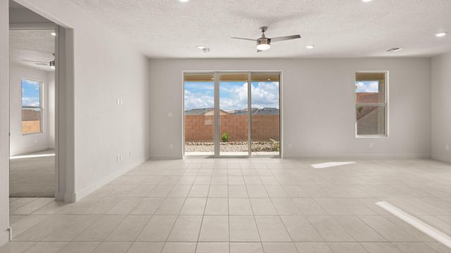 2424 Marble Avenue NE, Rio Rancho, NM 87144