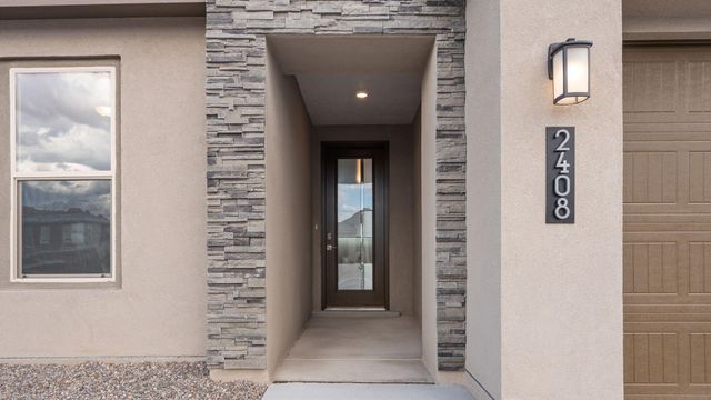 2424 Marble Avenue NE, Rio Rancho, NM 87144