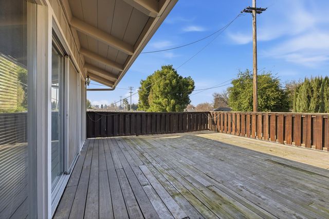 3109 Fredericksburg Ave, Modesto, CA 95355