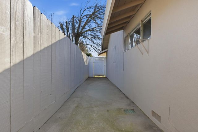 3109 Fredericksburg Ave, Modesto, CA 95355