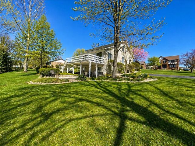 72 Ruble Dr, South Union Twp, PA 15401