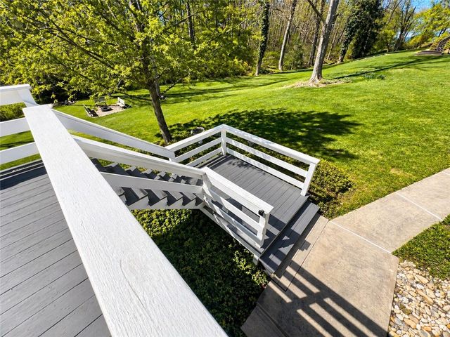 72 Ruble Dr, South Union Twp, PA 15401