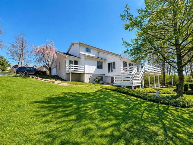 72 Ruble Dr, South Union Twp, PA 15401