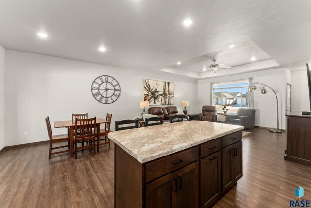 5303 S Mumford Ave Avenue, Sioux Falls, SD 57108