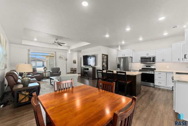 5303 S Mumford Ave Avenue, Sioux Falls, SD 57108