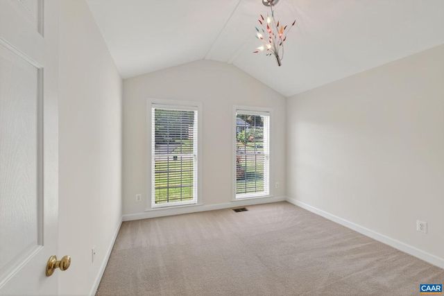 64 BLUE RIDGE TER, Zion Crossroads, VA 22942