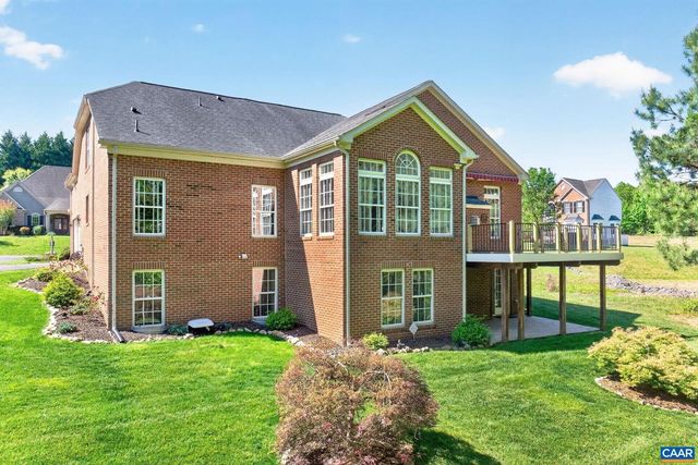 64 BLUE RIDGE TER, Zion Crossroads, VA 22942