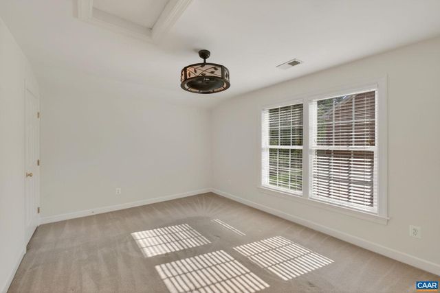 64 BLUE RIDGE TER, Zion Crossroads, VA 22942