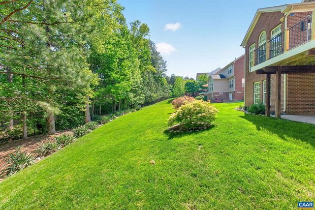 64 BLUE RIDGE TER, Zion Crossroads, VA 22942