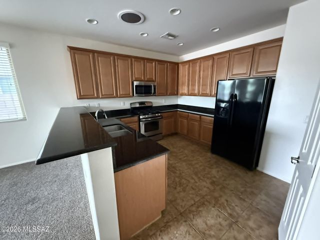 10450 S Cutting Horse Drive, Vail, AZ 85641
