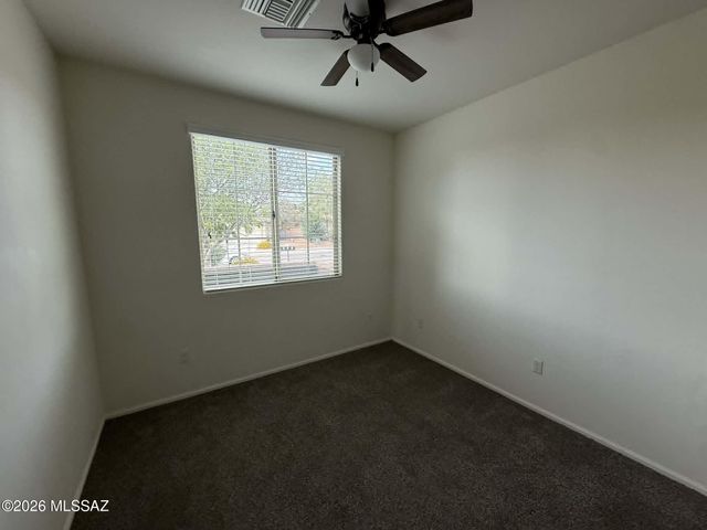 10450 S Cutting Horse Drive, Vail, AZ 85641
