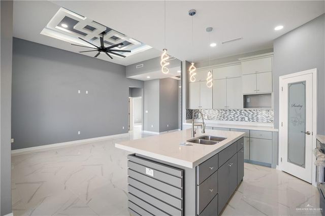 1402 Tee Box Drive, Weslaco, TX 78596