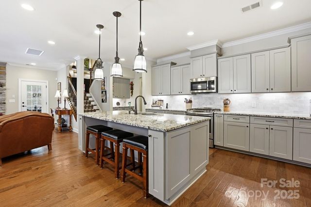 4069 Henshaw Road, Waxhaw, NC 28173