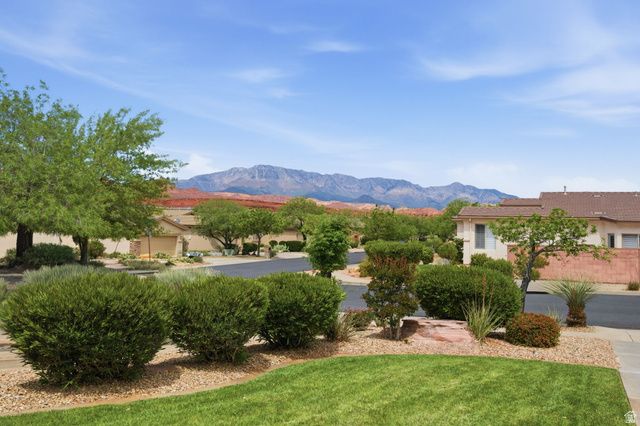 3648 E CANYON CREST AVE, Washington, UT 84780