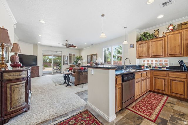 3648 E CANYON CREST AVE, Washington, UT 84780