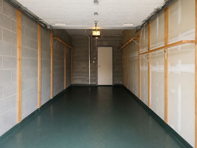 803 E 41ST Street 1B, Chicago, IL 60653