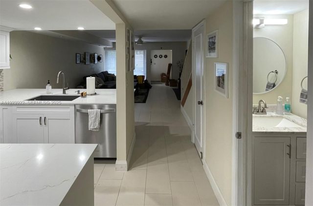 5555 N Ocean Blvd 28, Lauderdale By The Sea, FL 33308