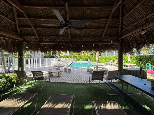 5555 N Ocean Blvd 28, Lauderdale By The Sea, FL 33308