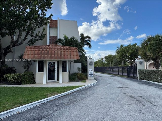 5555 N Ocean Blvd 28, Lauderdale By The Sea, FL 33308