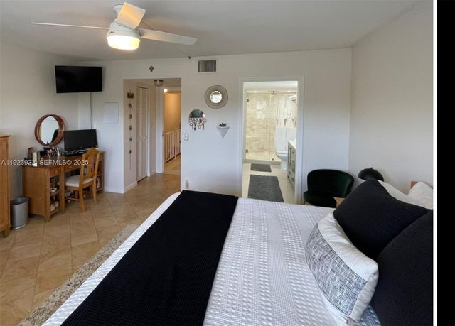 5555 N Ocean Blvd 28, Lauderdale By The Sea, FL 33308